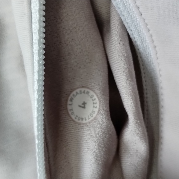 Lululemon Pace Rival White Skort Size 4 - Picture 8 of 9